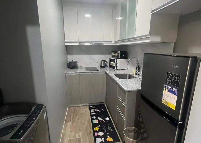 Apartamento Cozy Gentry Manor Tv Wifi Seaview Near Okada Moa17v Manila